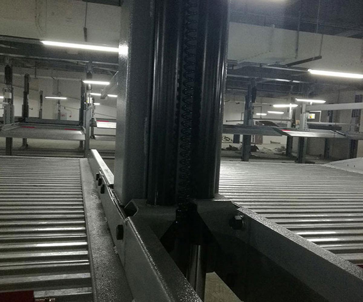 白云兩層升降橫移立體車(chē)庫停車(chē)設備租用
