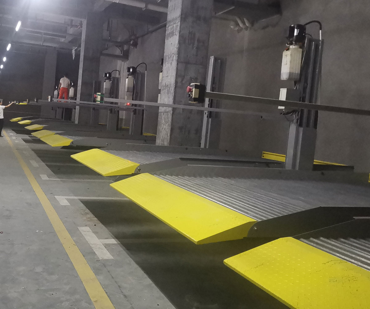關(guān)嶺雙層PSH型機械立體車(chē)庫安裝