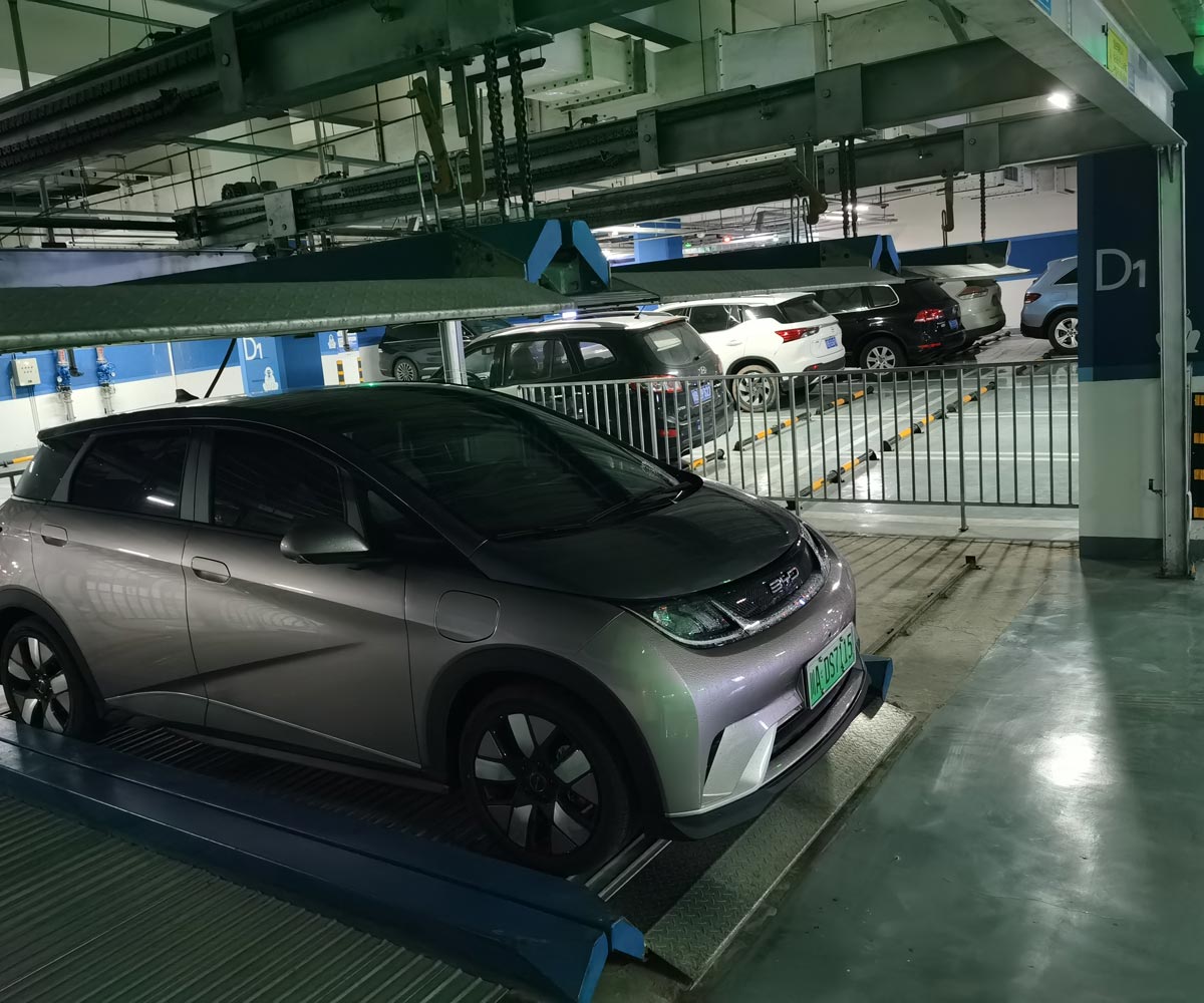 修文二層升降橫移式立體停車(chē)