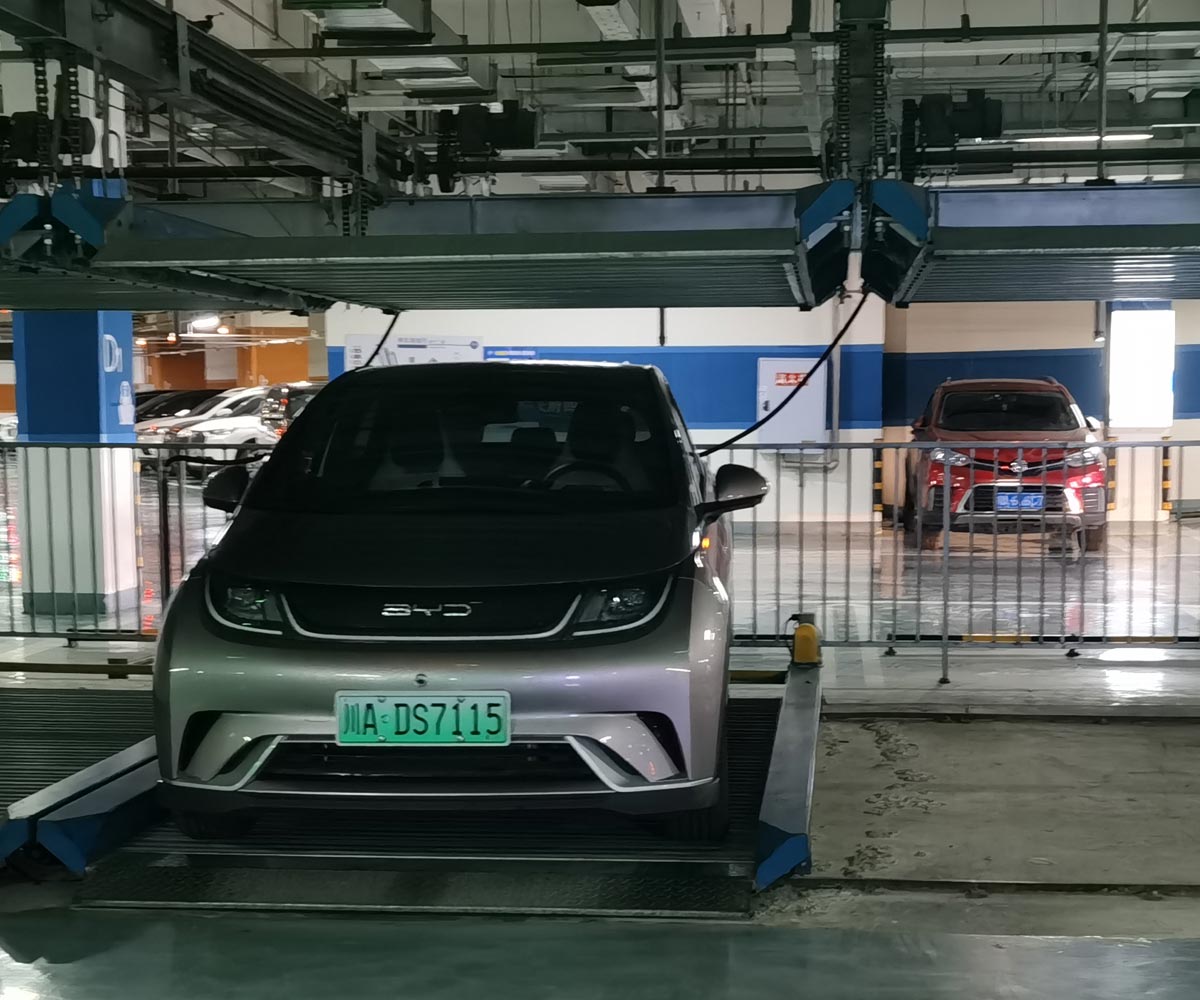 普定二層升降橫移式機械停車(chē)